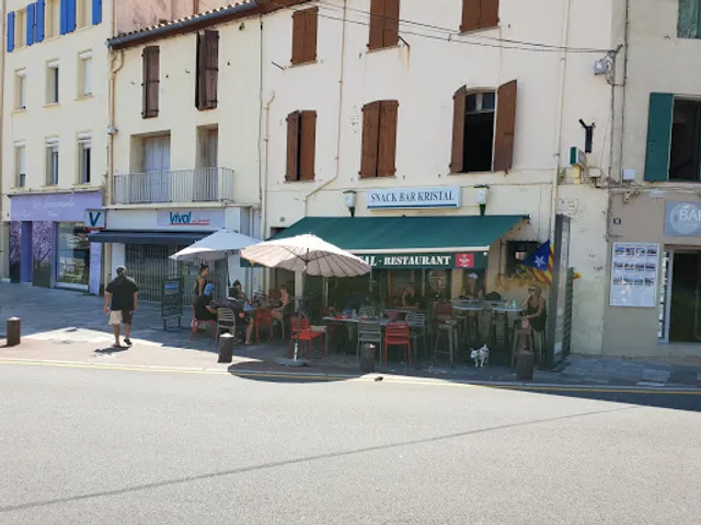 Le Kristal. Bar restaurant..brasserie tapas..