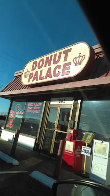 Donut Palace