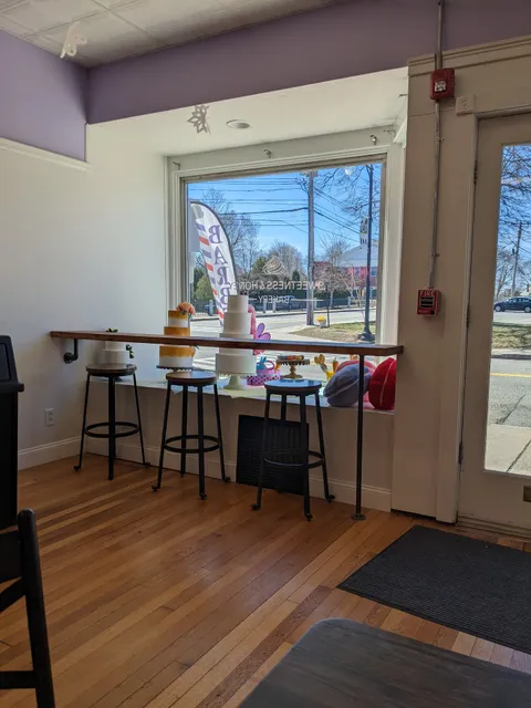 Sweetness and Honey Bakery