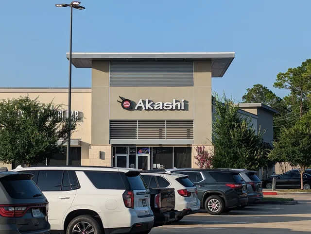 Clear Lake Shoppes at the Reserve