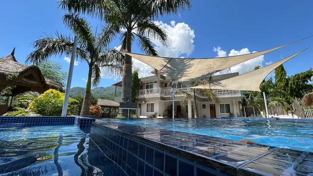 hills n' horizon resort