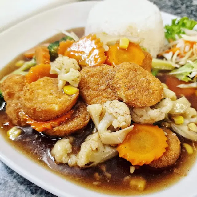 Mum-Aroy Thai Imbiss