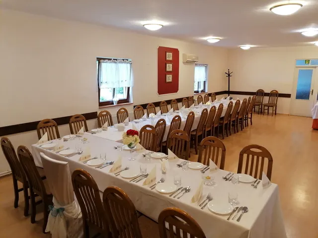 Kraina nad Tanwią - ośrodek wypoczynkowy, restauracja, catering, noclegi, imprezy integracyjne