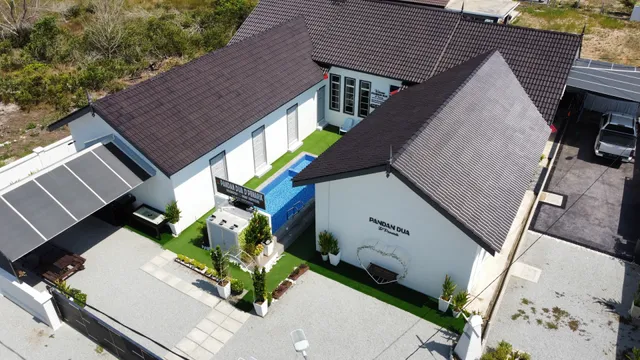 Pandan Dua D'Penarik