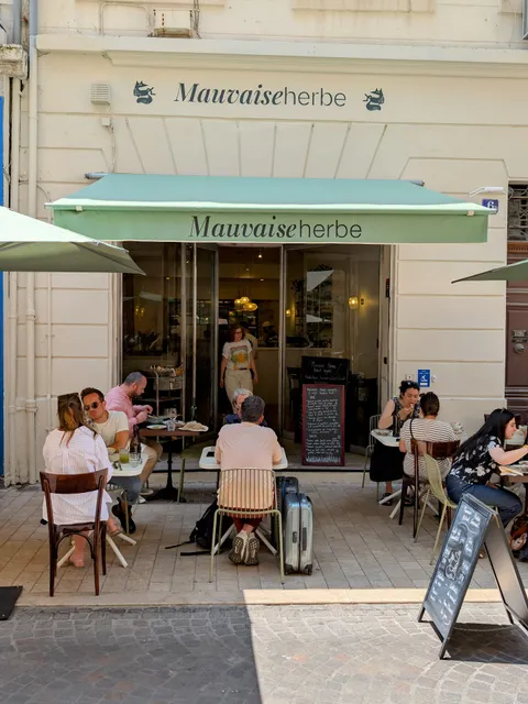 Mauvaise Herbe - Bistrot Café Végétal Marseille