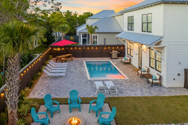 Vitamin Sea @ Miramar Beach