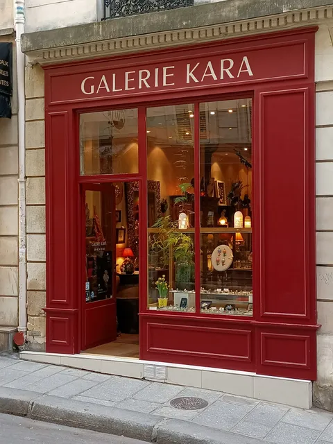Galerie Kara -Bijouterie et céramiques Paris 4