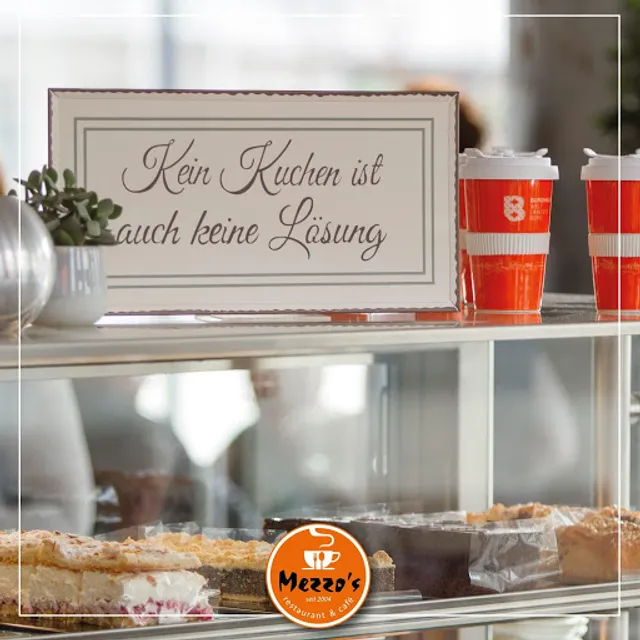 Mezzo’s - Restaurant & Café