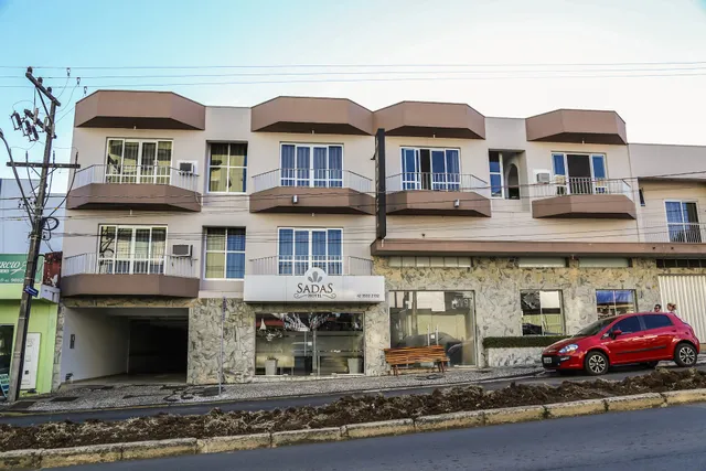Sadas Hotel