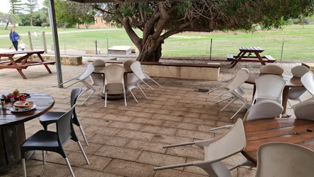 Central Greenough Cafe