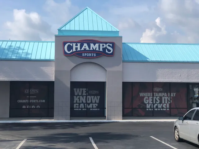 Champs Sports