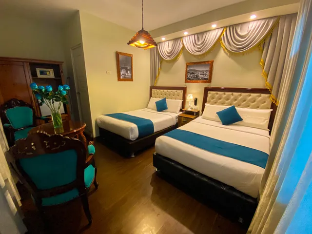 Gatsby Hotel Collect