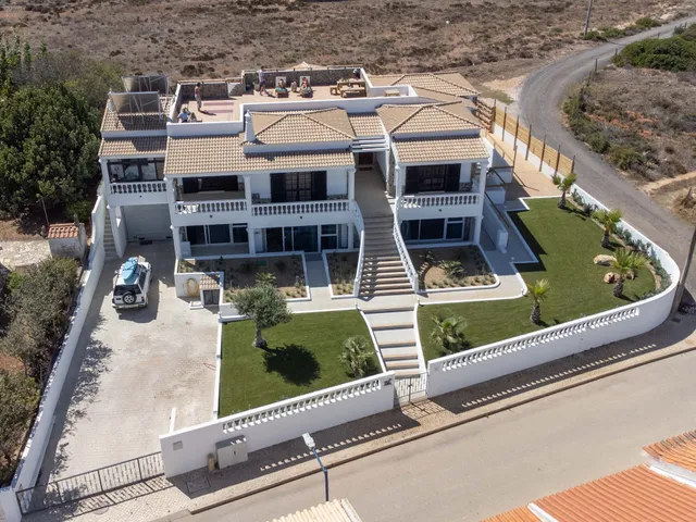 Off the Hook Coworking & Coliving