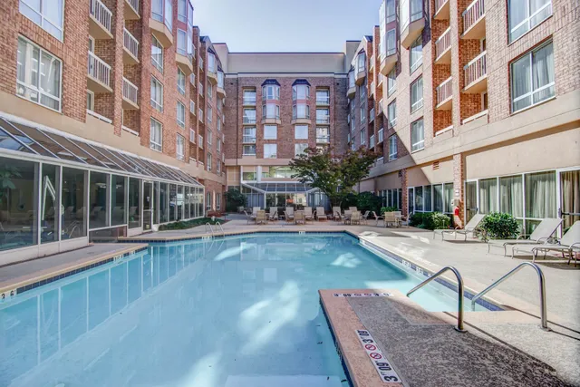 Hilton Atlanta Perimeter Suites