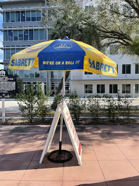 Mel B's Rollin Dog Grill