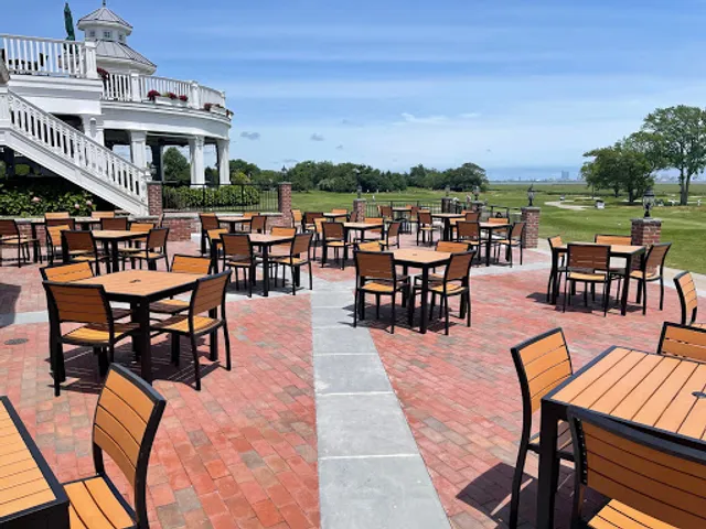 The Taproom Bar & Grille