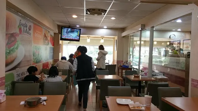 Laya Burger - North City Songde