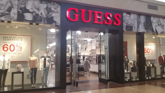 GUESS Factory