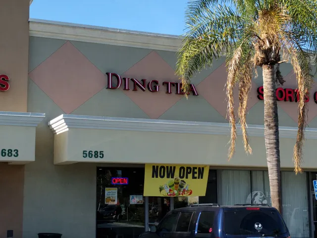 Lakewood Marketplace