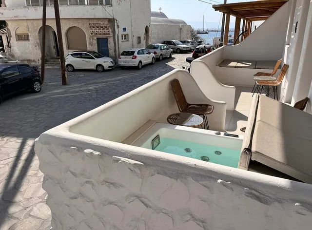 PORTARA SEASIDE LUXURY STUDIOS