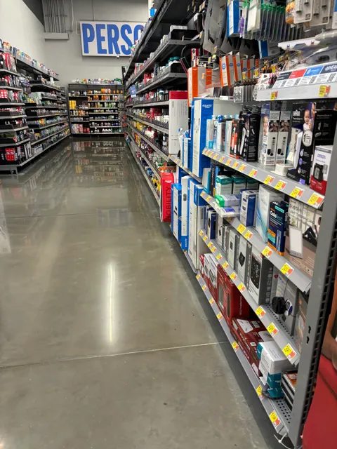 Olde Sawmill Square Shopping Center