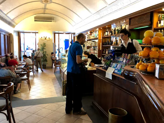 Bar caffetteria 4 cantoni