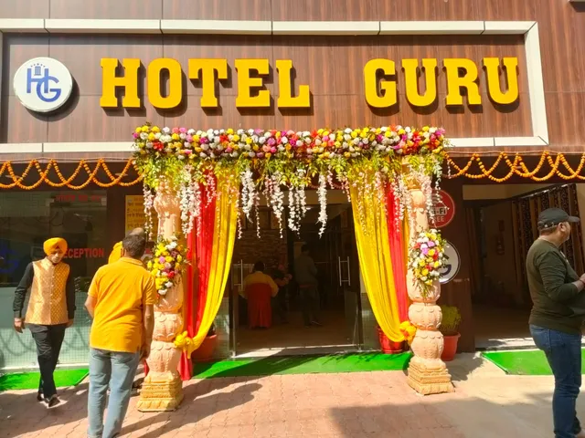 HOTEL GURU