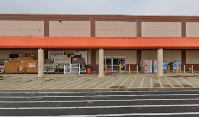 Pro Desk at The Home Depot