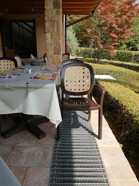 Ristorante Pizzeria La Vinessa - Onda Blu Resort - Manerba del Garda