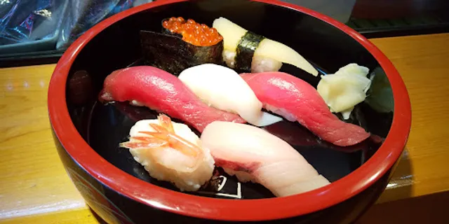 Shinkoma Sushi