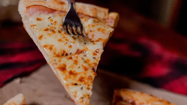 𝐍𝐨𝐬𝐬𝐚 𝐏𝐢𝐳𝐳𝐚 𝐏𝐢𝐳𝐳𝐚𝐫𝐢𝐚