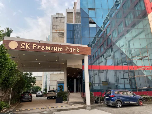 SK Premium Park, World Square Mall