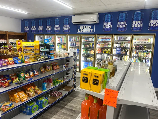 Tucker's Beverages HWY 67