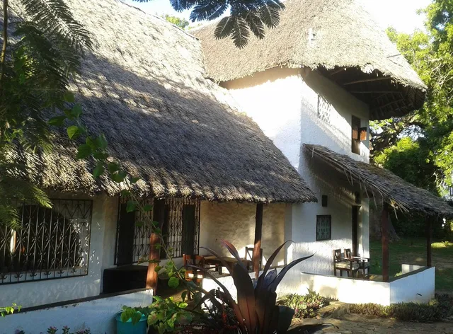 Diani - Banda Guest House