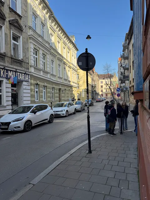 Corner House Residence