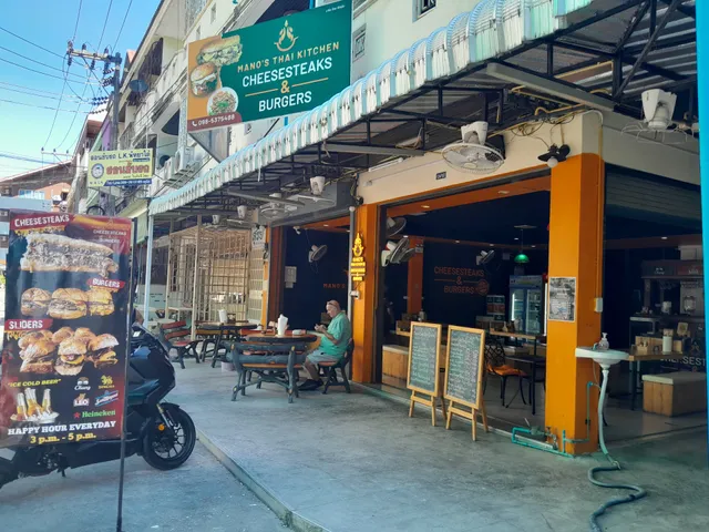 Mano's Cheesesteaks & Burgers