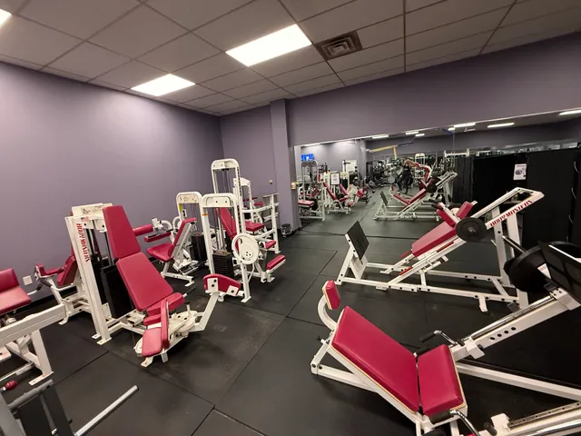 E’s HEALTH WELLNESS & FITNESS STUDIO