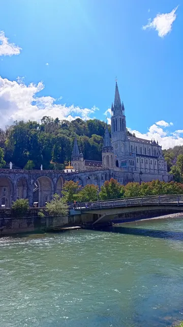Lourdes Backpackers