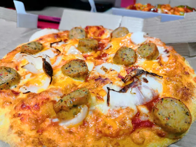 Domino's Pizza | Mumbra, Thane