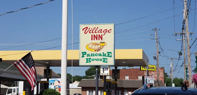Alton Village Inn Pancake House