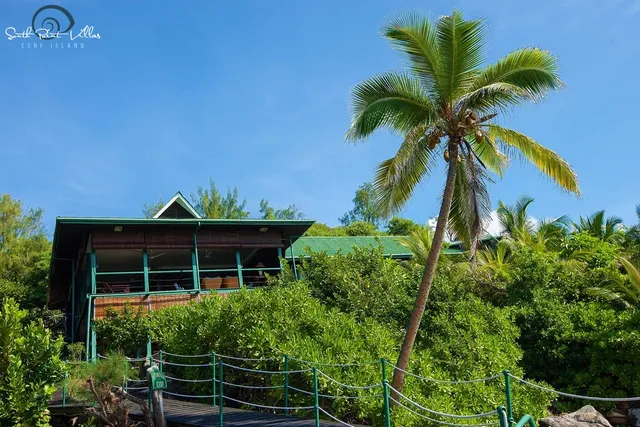 South Point Villas Cerf Island