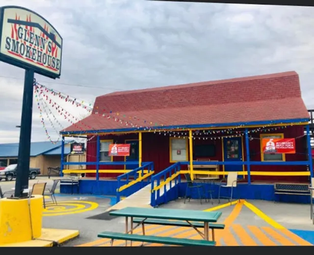 Glenn's Smokehouse