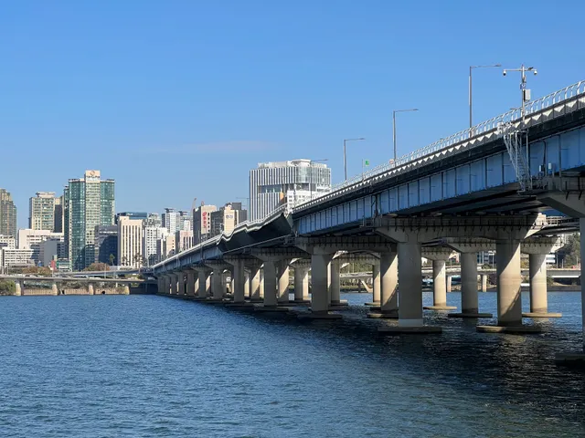Mapo Bridge