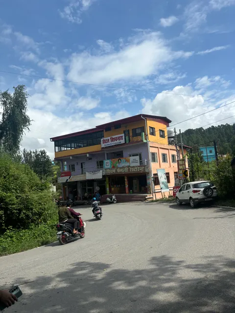 OYO 60507 Hotel Vishwanath