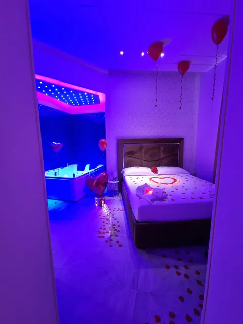 Twin Towers Luxury Naples B&B