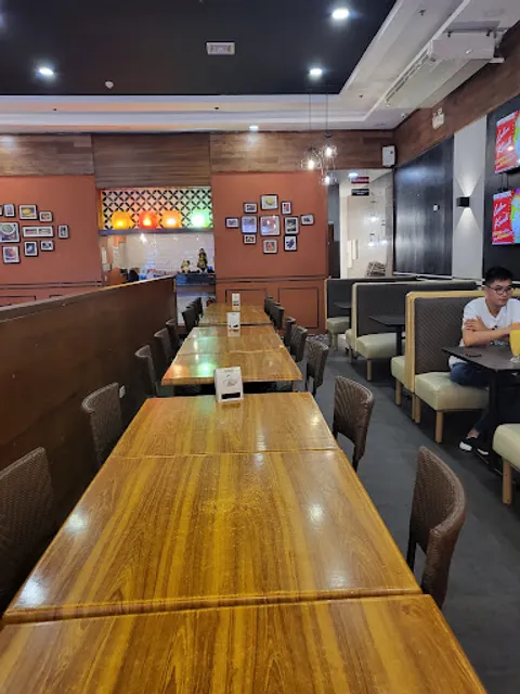 Antonio's Bar and Grill