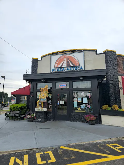 Plaza Azteca Mexican Restaurant · Methuen