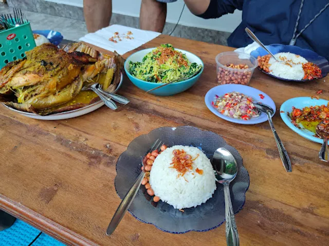 Warung Gunaksa (Betutu)