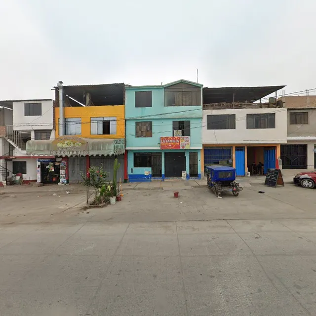 La Familia Pizzeria Artesanal