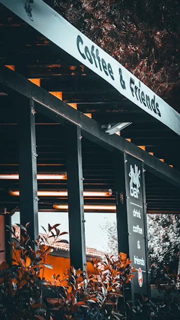 Milk - Coffee & Friends